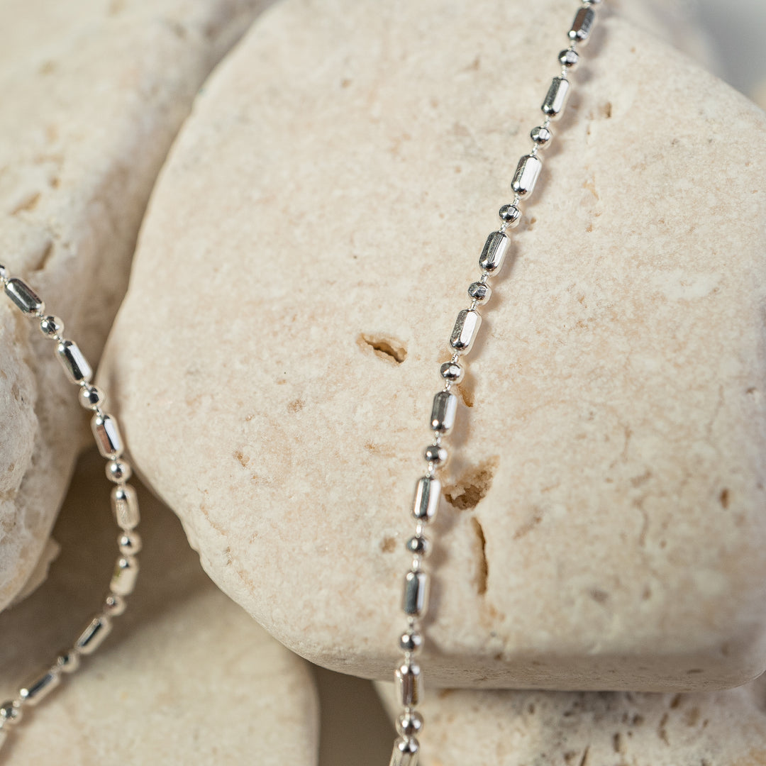 Double Feather Necklace
