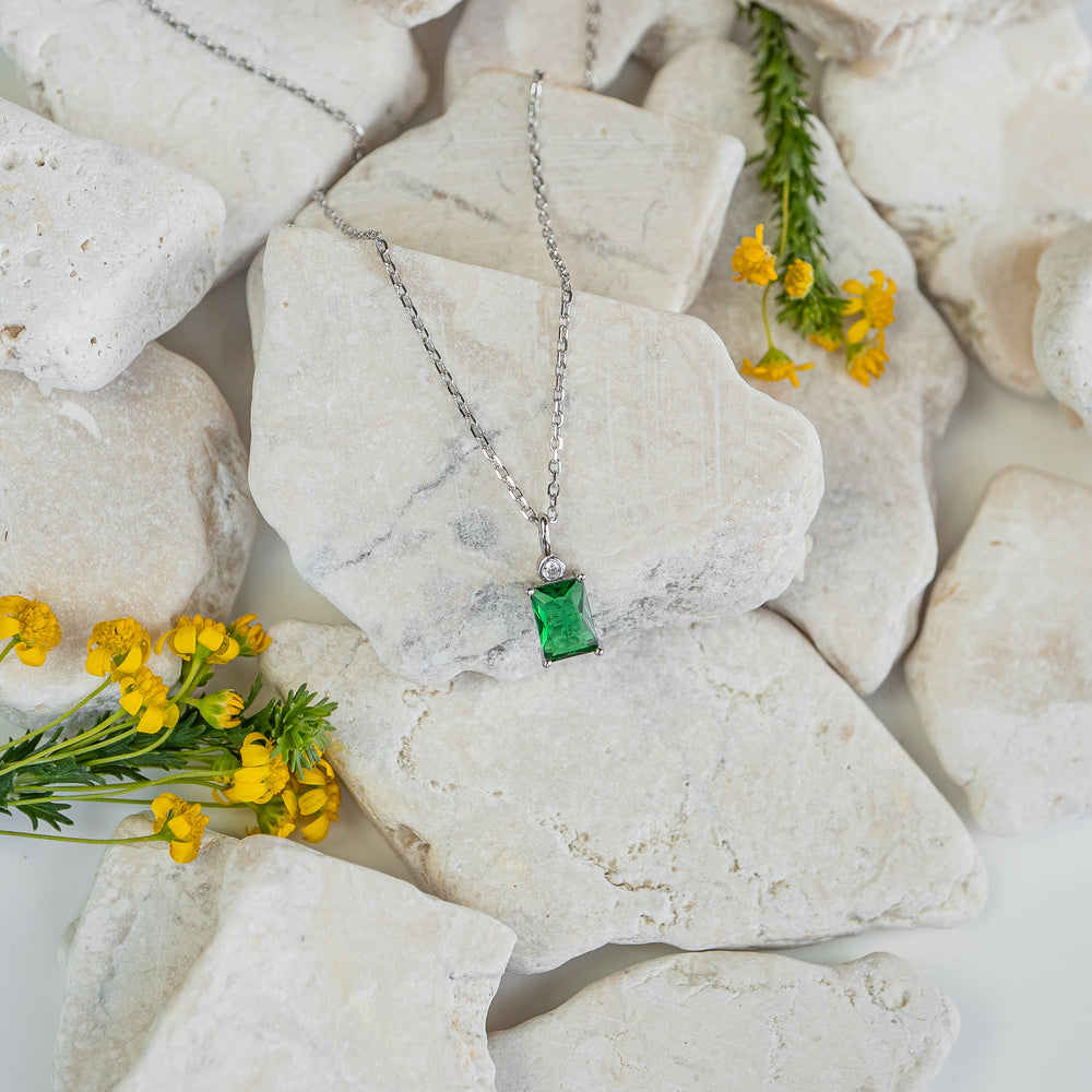 Necklace - Little Emerald Necklace