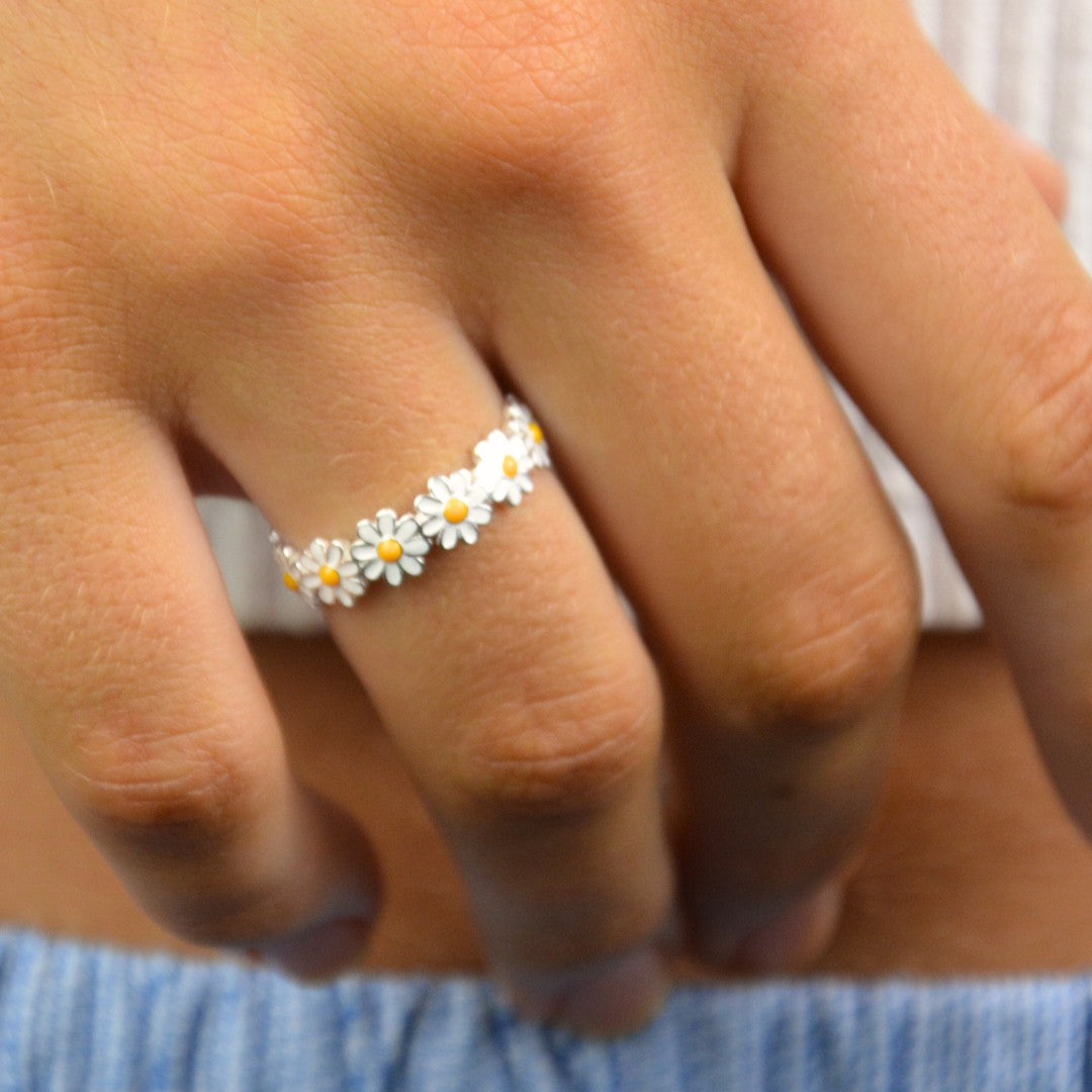 Rings - Daisy Chain Ring