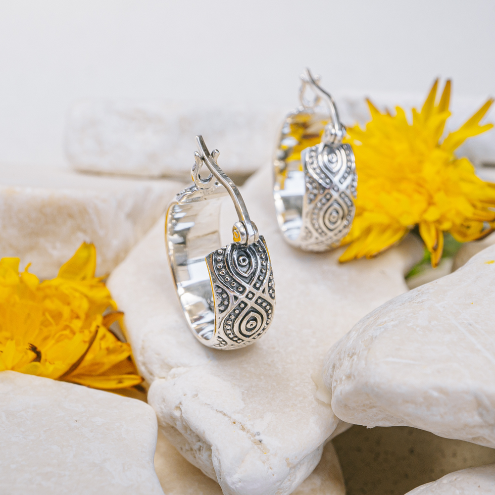 Earrings - Eye Hoops