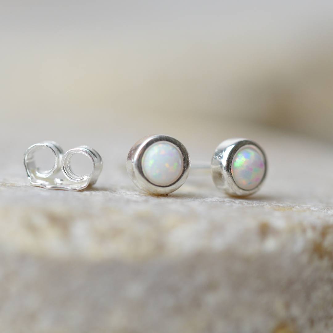Earrings - white Opal Studs