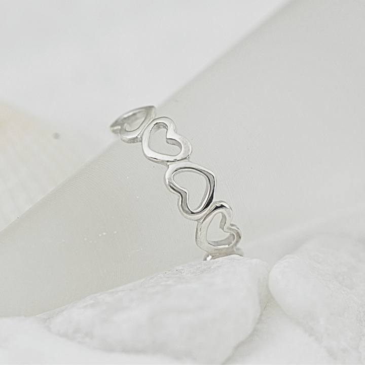 Open Heart Toe Ring