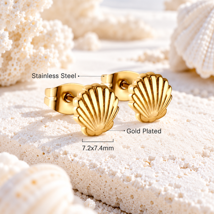 Gold Clam Kiss Studs