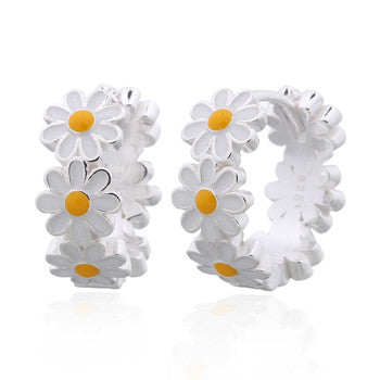 Earrings - Daisy Huggie Earrings