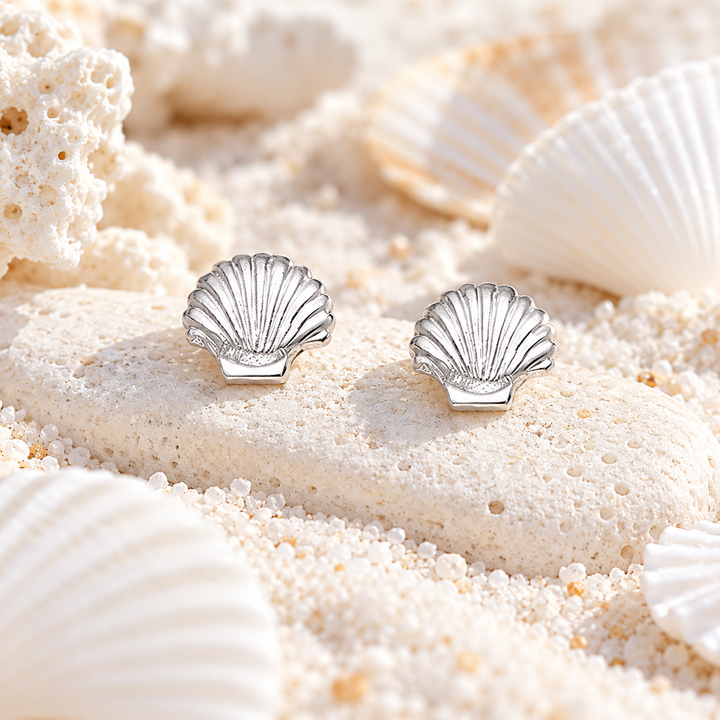 Clam Kiss Studs
