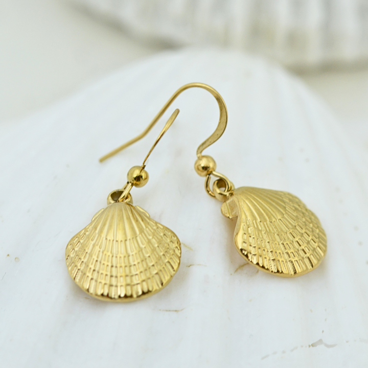 Golden Clam Shell earrings