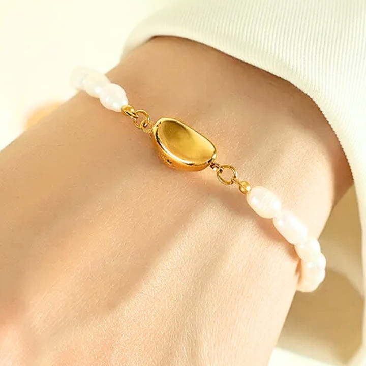 Pure Pearl Bracelet