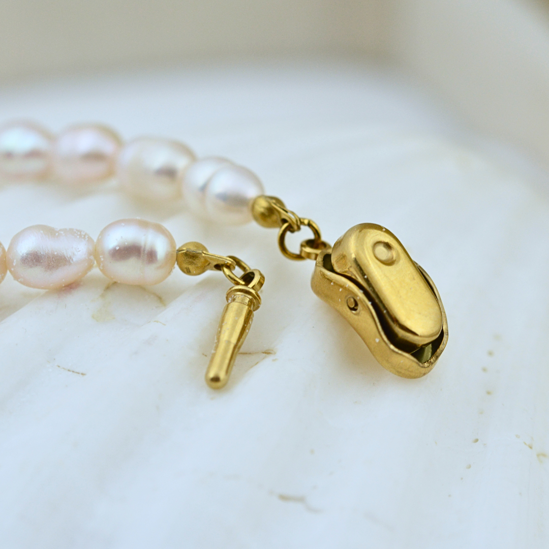 Pure Pearl Bracelet