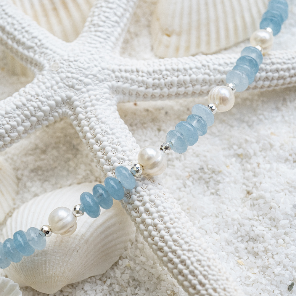Bracelets - Aquamarine and pearl bracelet