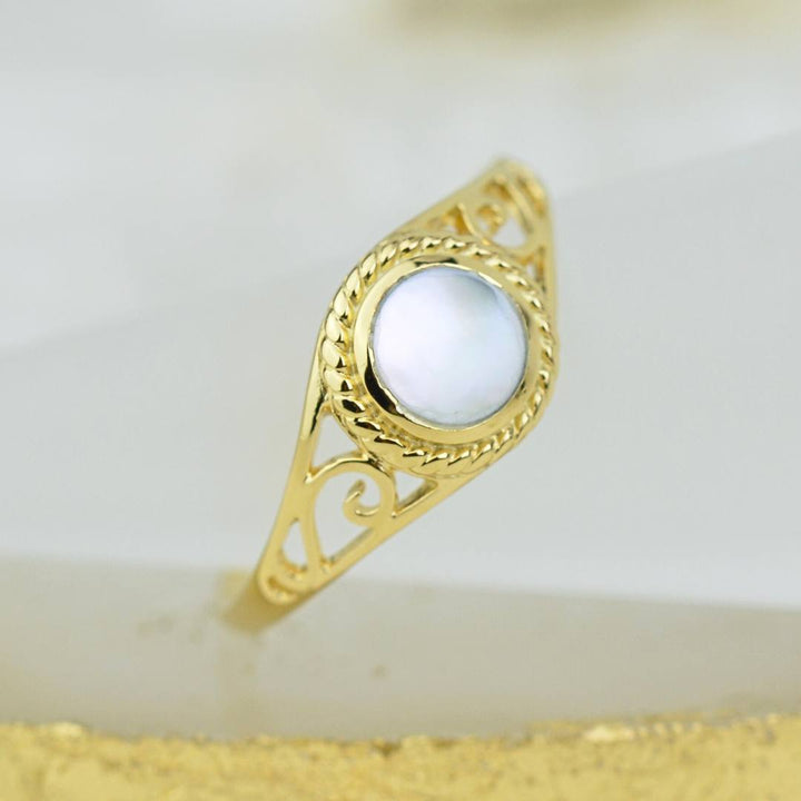Rings - Filigree Gold Ring