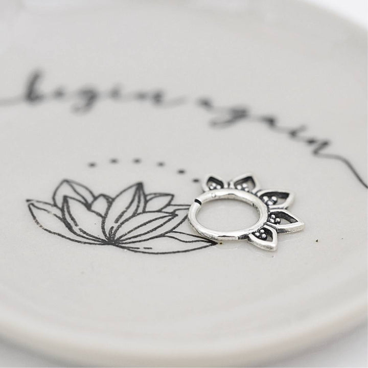 Nose Jewellery - Lotus Nose Ring