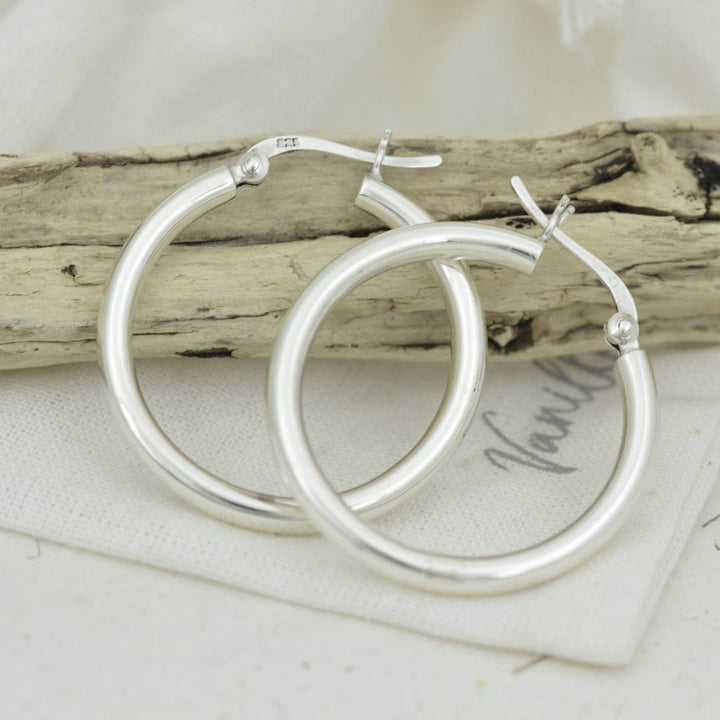 EARRINGS - Timeless Silver Hoops (30mm)
