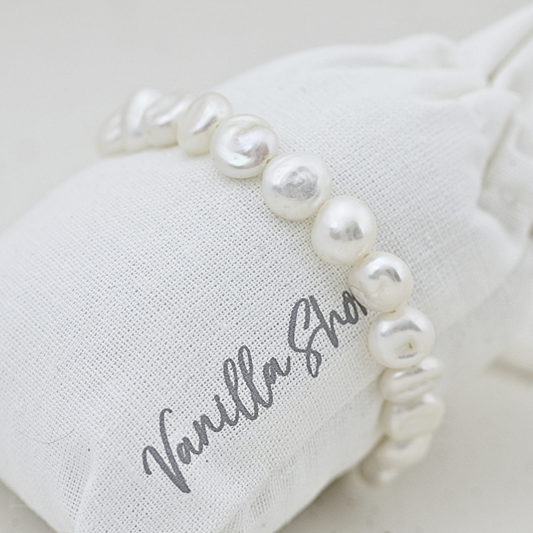 BRACELETS - PEARL BRACELET