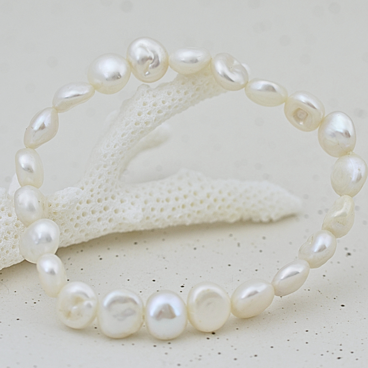 Shoreline Pearl Bracelet