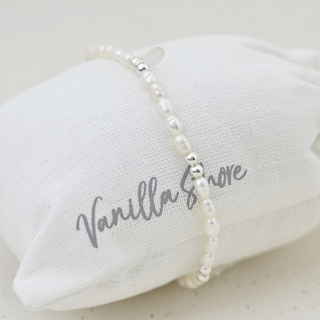 BRACELETS - PEARL STRETCH BRACEKLET