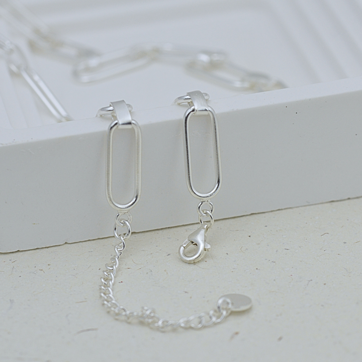 Chain Reaction Necklace