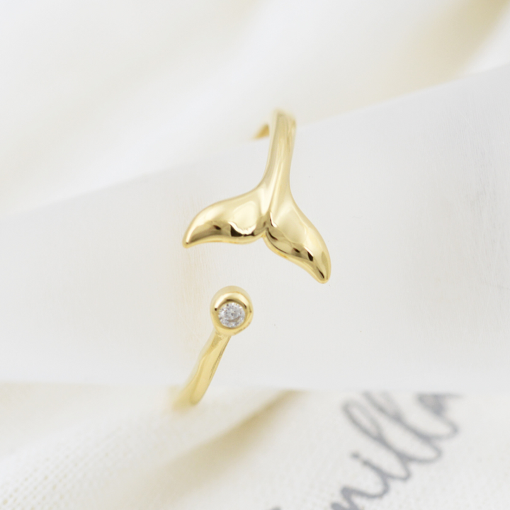 Rings - Gold Whale ring