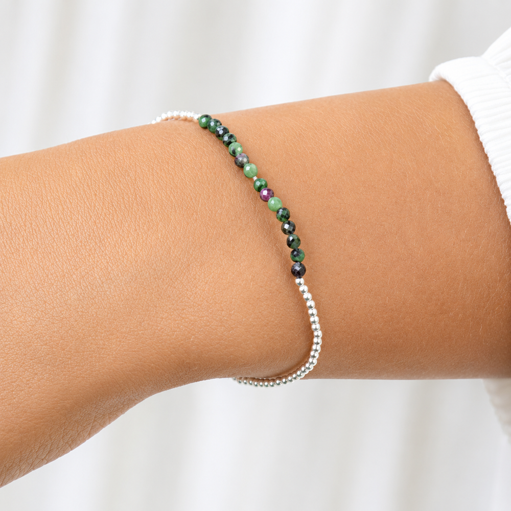 Depp green mini bead bracelet with sterling silver in stretch style