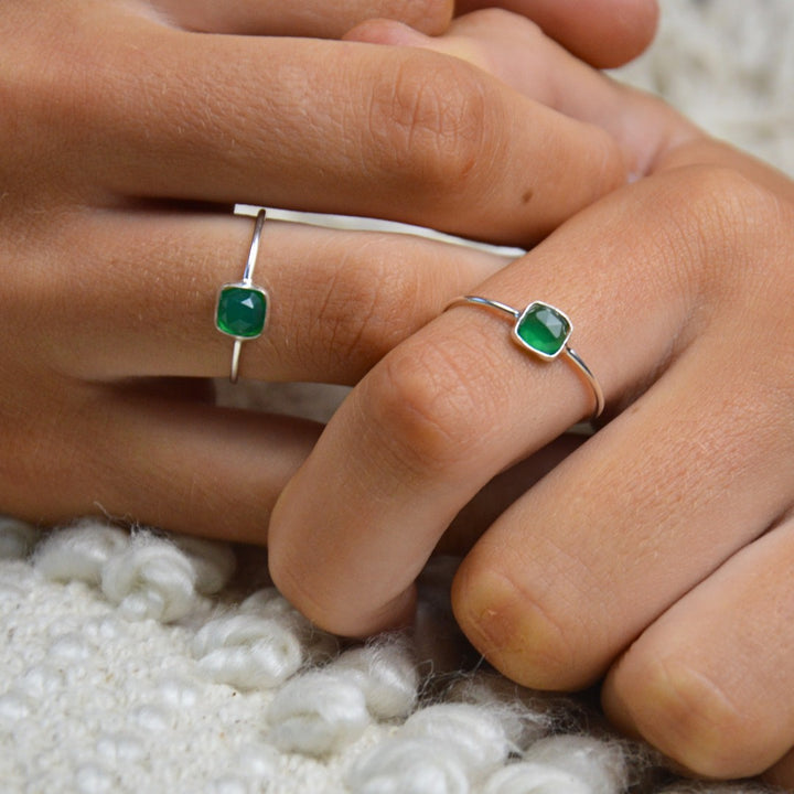 Rings - Dainty Green Onyx Ring