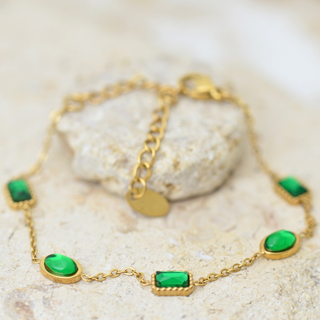 Bracelet - emerald and gold bracelet