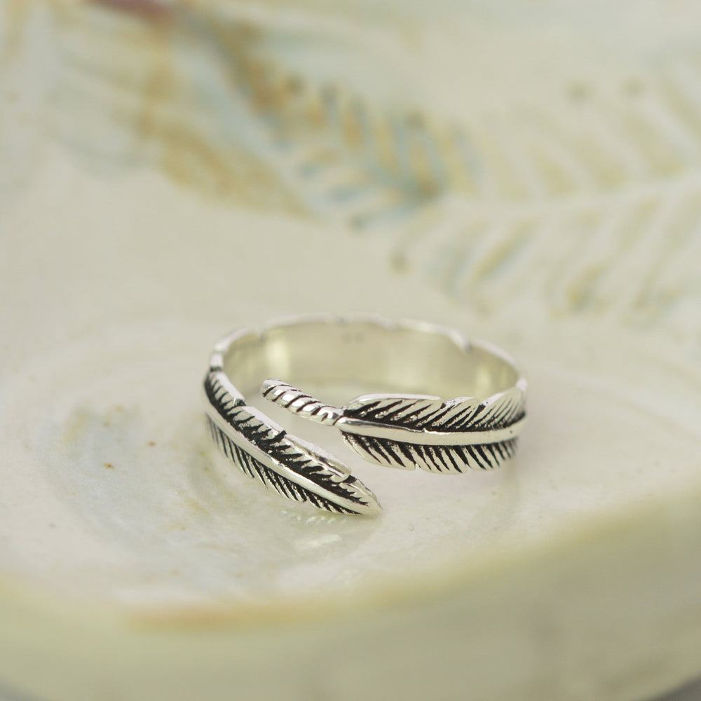 Rings - Adjustable Feather ring