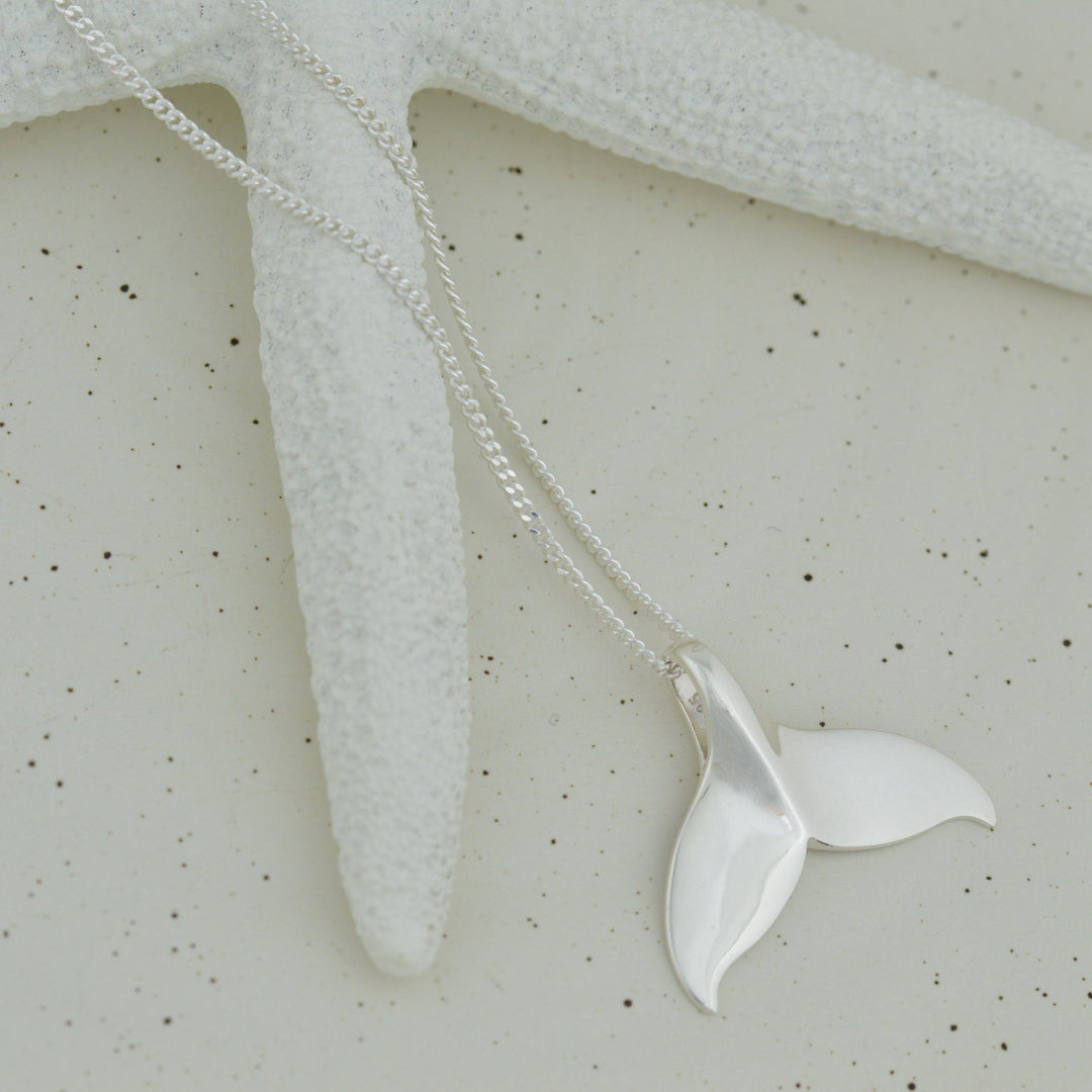 Necklaces - Whale Tail Necklace