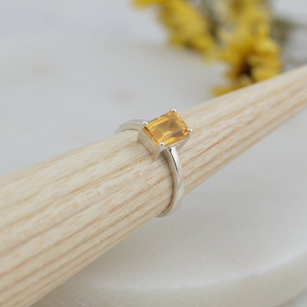 Rings - Solitaire Citrine Ring