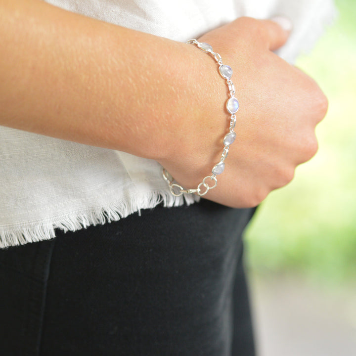 Bracelets - Moonstone Bracelet