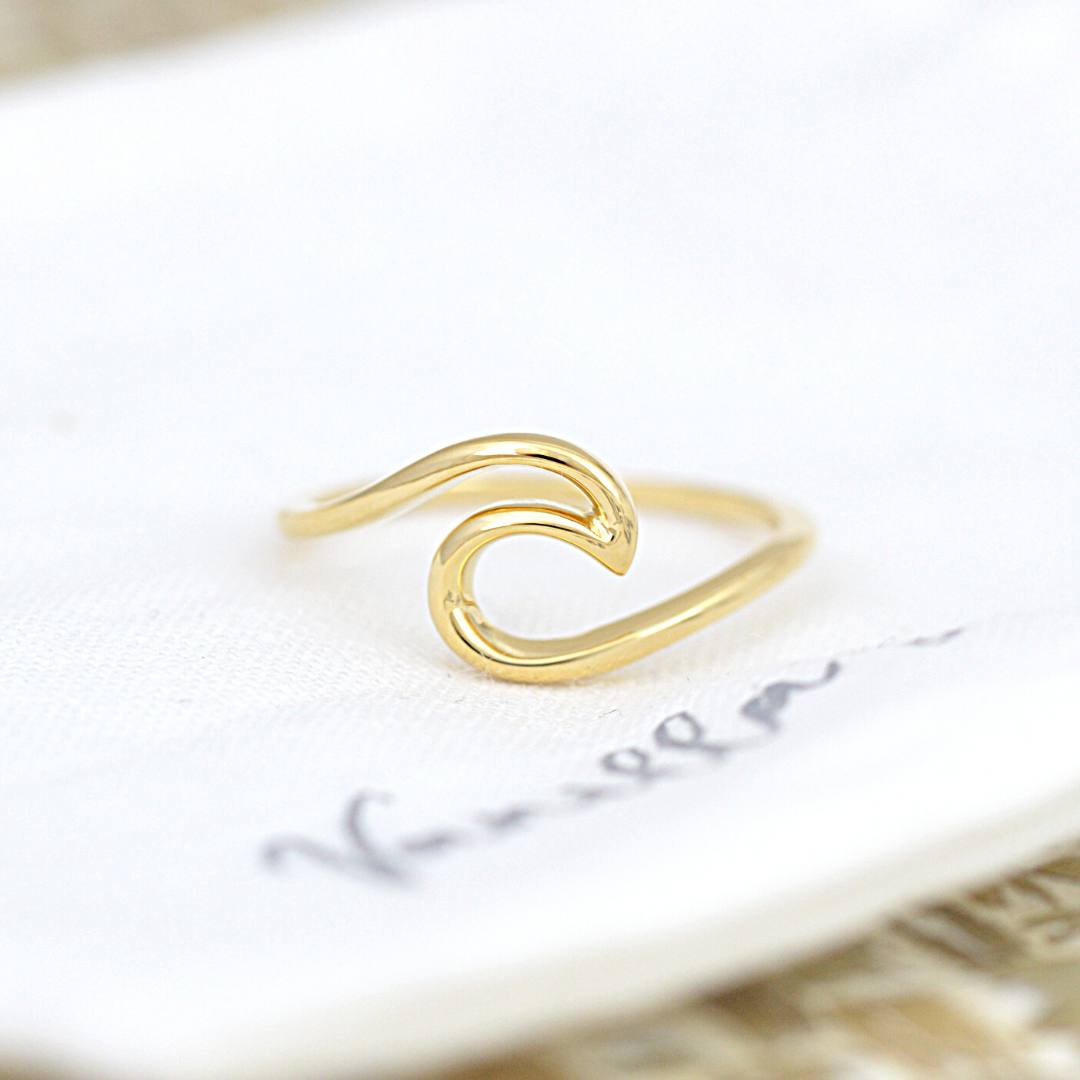 Gold Wave Ring