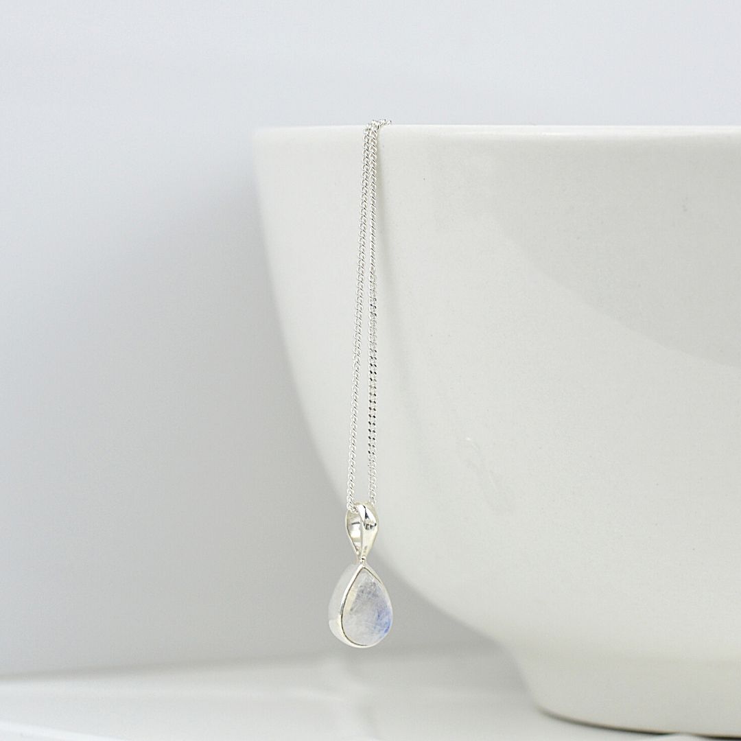 Necklaces - Teardrop Moonstone Necklace